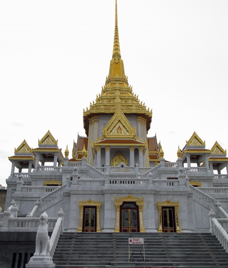 Thailand, Bangkok, Wat Traimit